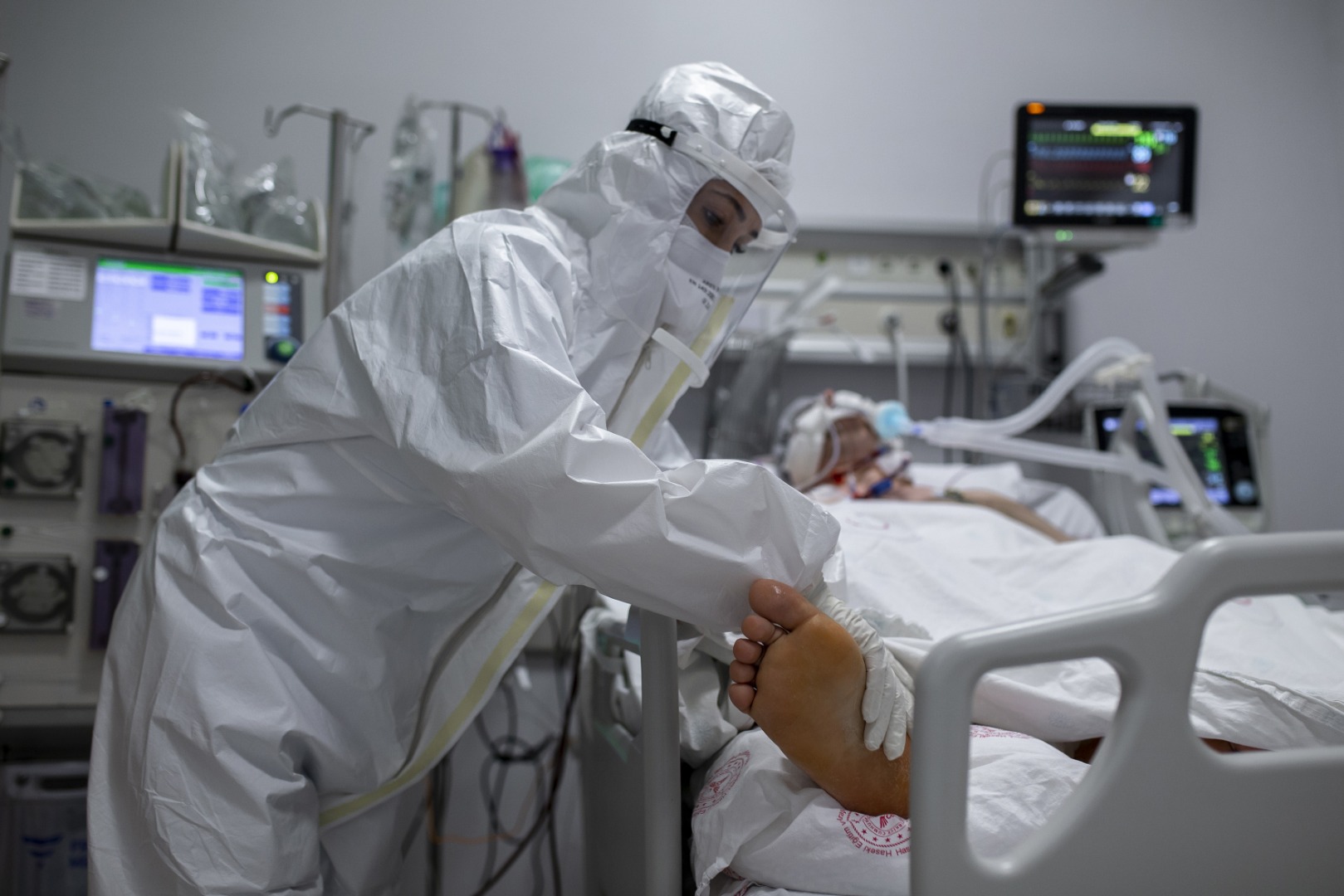 5 asırlık ''Haseki Darüşşifası''nın koronavirüsle mücadelesinden çarpıcı görüntüler 1