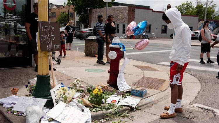 Eski NBA yıldızı George Floyd'u göz yaşlarıyla anlattı: Değişim onun ismiyle başlayacak 9