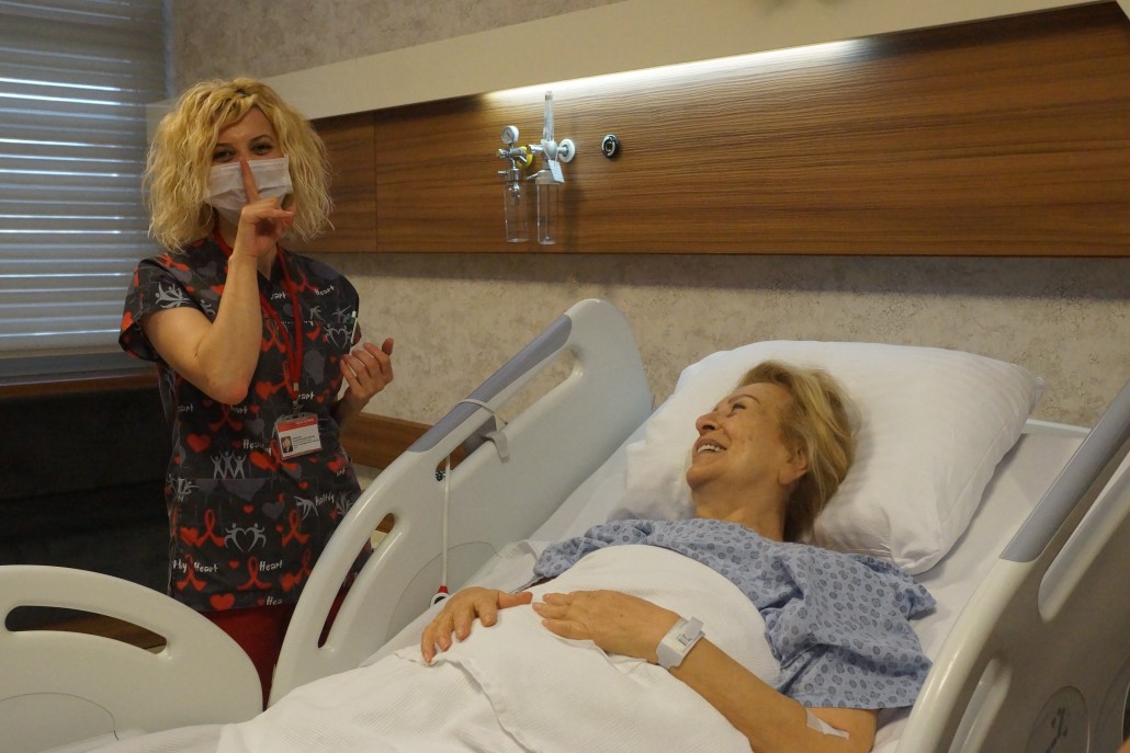 Bu kez hasta yatağından 'sus'turdu 3