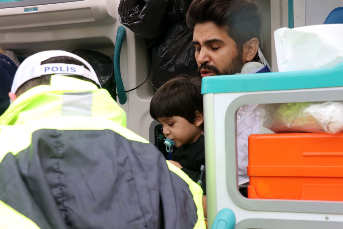 Bolu'da korku dolu anlar... Kanala uçan cipten kurtuldular 10