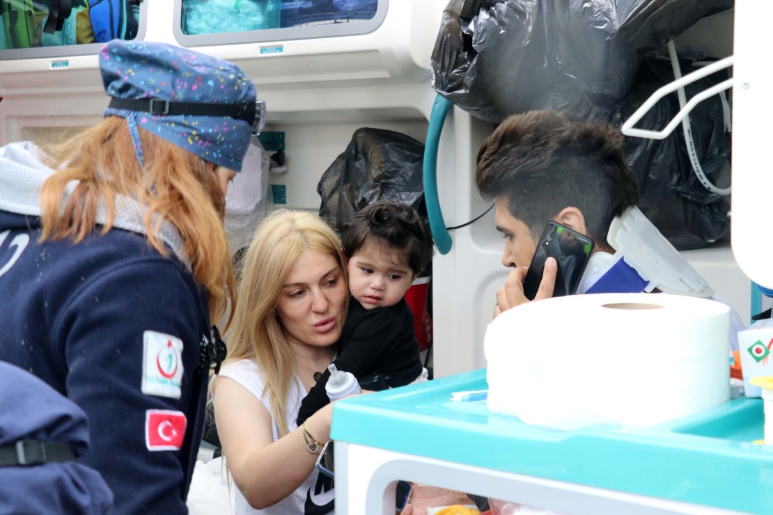 Bolu'da korku dolu anlar... Kanala uçan cipten kurtuldular 2