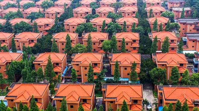 Çin'de muhtarın zengin ettiği köyde herkese villa! Ama tek bir şartı var 4