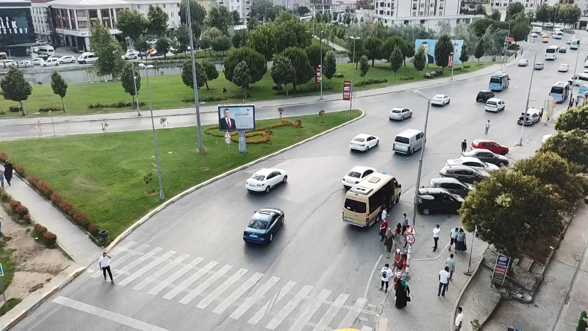 Minibüsçüler bildiğini okuyor! İstanbul'da yine aynı manzara 14