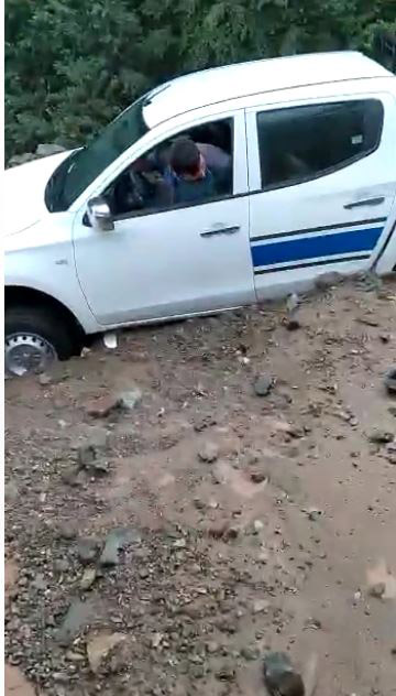 Doğu Karadeniz'i sel ve heyelan vurdu! Evler çöktü, yollar kapandı 17