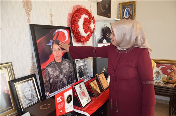 Şehit Gülşah Güler'in annesi: Evlatsız olunur ama vatansız olunmaz 1