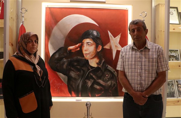 'Cennet'ten bir köşe... 15 Temmuz şehidinin hatırası bu evde yaşıyor 18