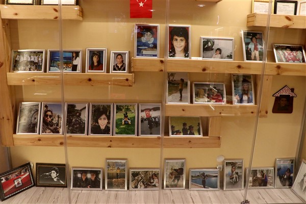 'Cennet'ten bir köşe... 15 Temmuz şehidinin hatırası bu evde yaşıyor 17