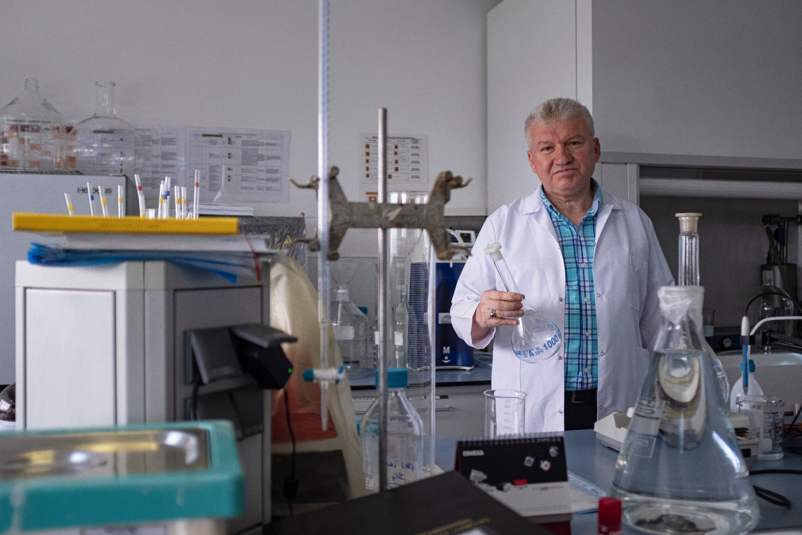 Hammaddeden kutuya! İşte Kovid-19 ilacının üretildiği laboratuvarlar 10