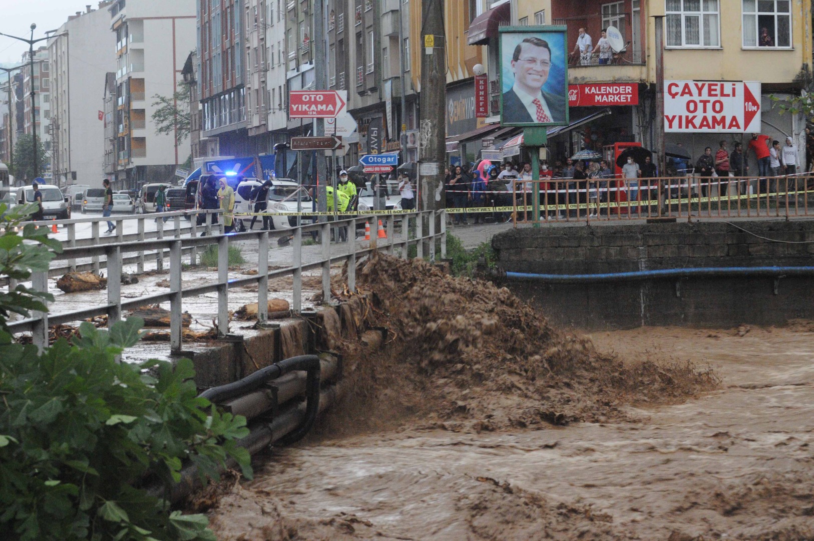 2 kişi hayatını kaybetmişti! Rize’de 91 yılın yağış rekoru kırıldı 2