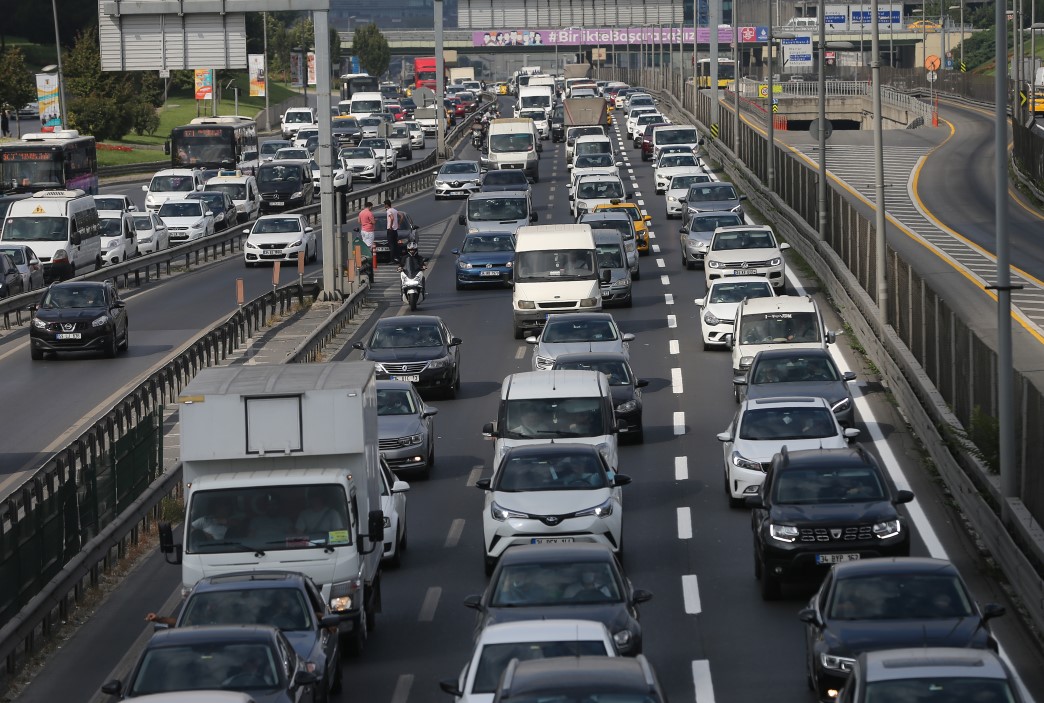 Haliç işkencesi! Köprüde çalışma başladı, trafik kilitlendi 1