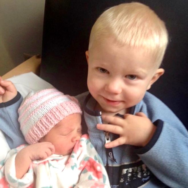 Dünya, kız kardeşini köpek saldırısından kurtaran minik kahramanı konuşuyor 9