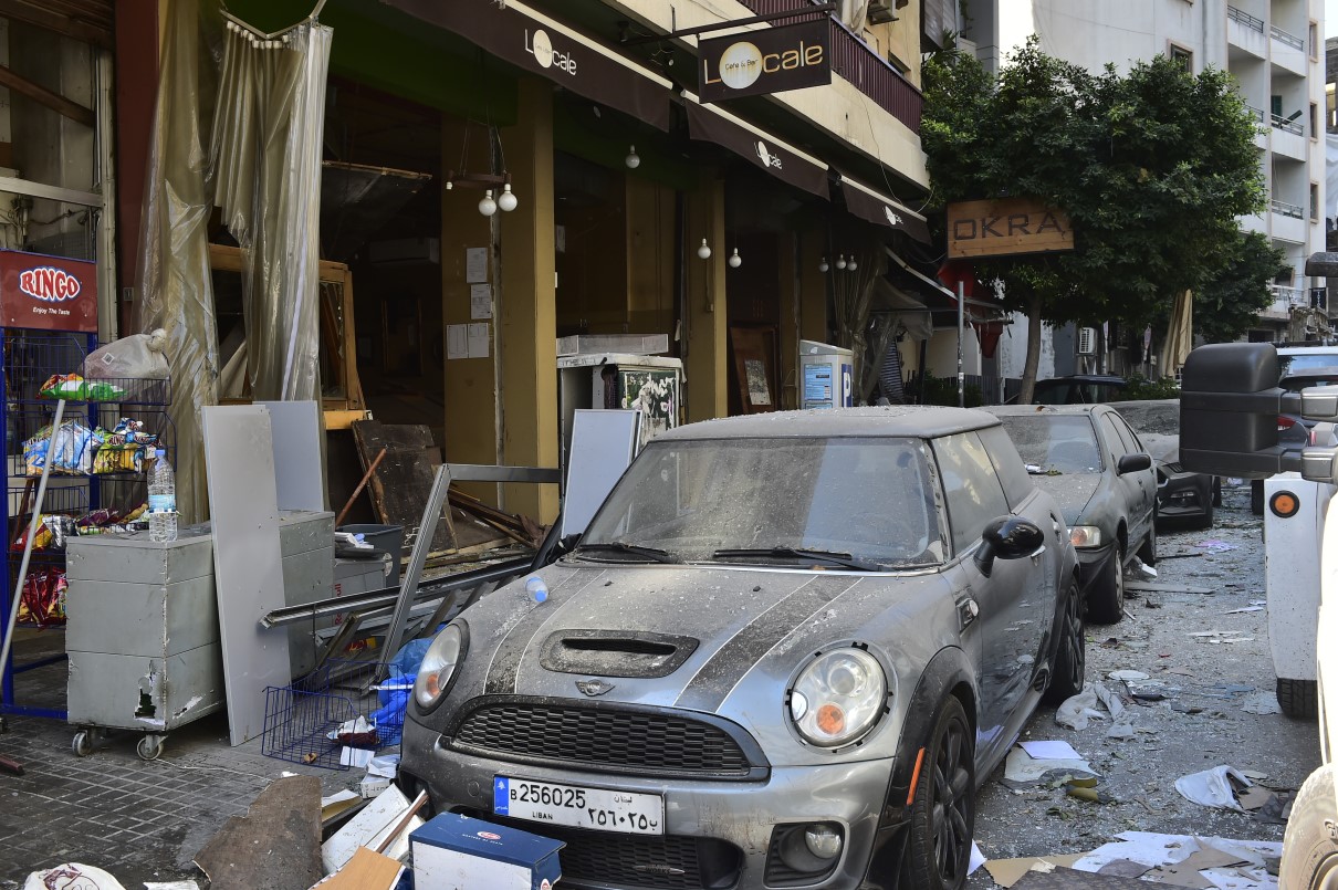 Son dakika! Beyrut�ta 300 bin ev zarar gördü, yüz binler kenti terk etti