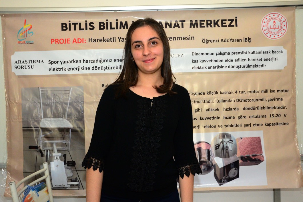 Sandalyeye sistem kurdu, hareket enerjisini elektriğe çevirdi 4