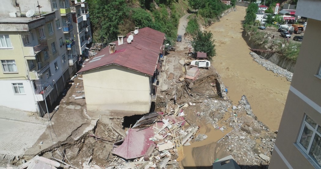 Son dakika! Sel suları Giresun'u yıkıp geçti... İşte fotoğraflarla bölgede son durum 4