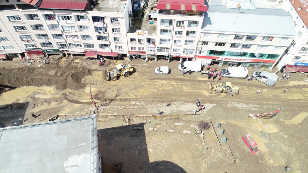 Son dakika! Sel suları Giresun'u yıkıp geçti... İşte fotoğraflarla bölgede son durum 13