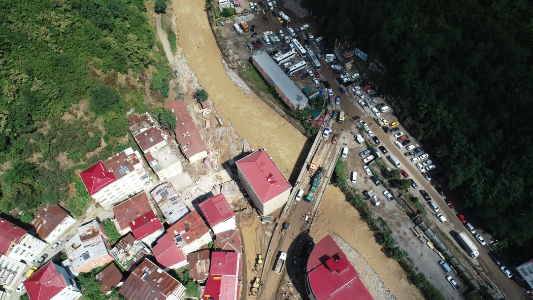 Son dakika! Sel suları Giresun'u yıkıp geçti... İşte fotoğraflarla bölgede son durum 16