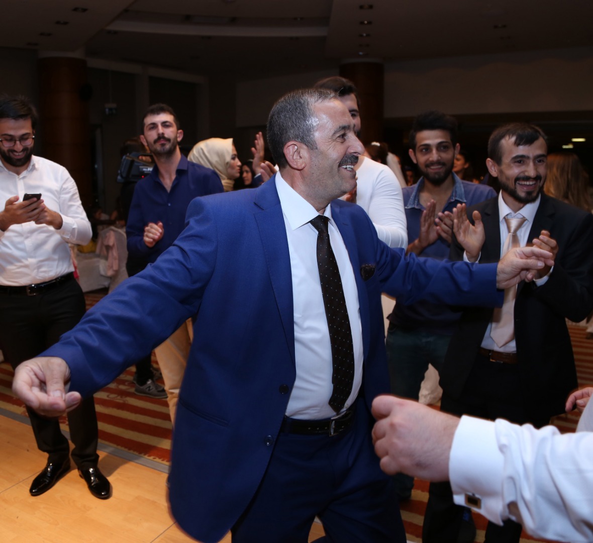 Babasını koronadan kaybeden hekim isyan etti: Maske takmak bu kadar mı zor? 12