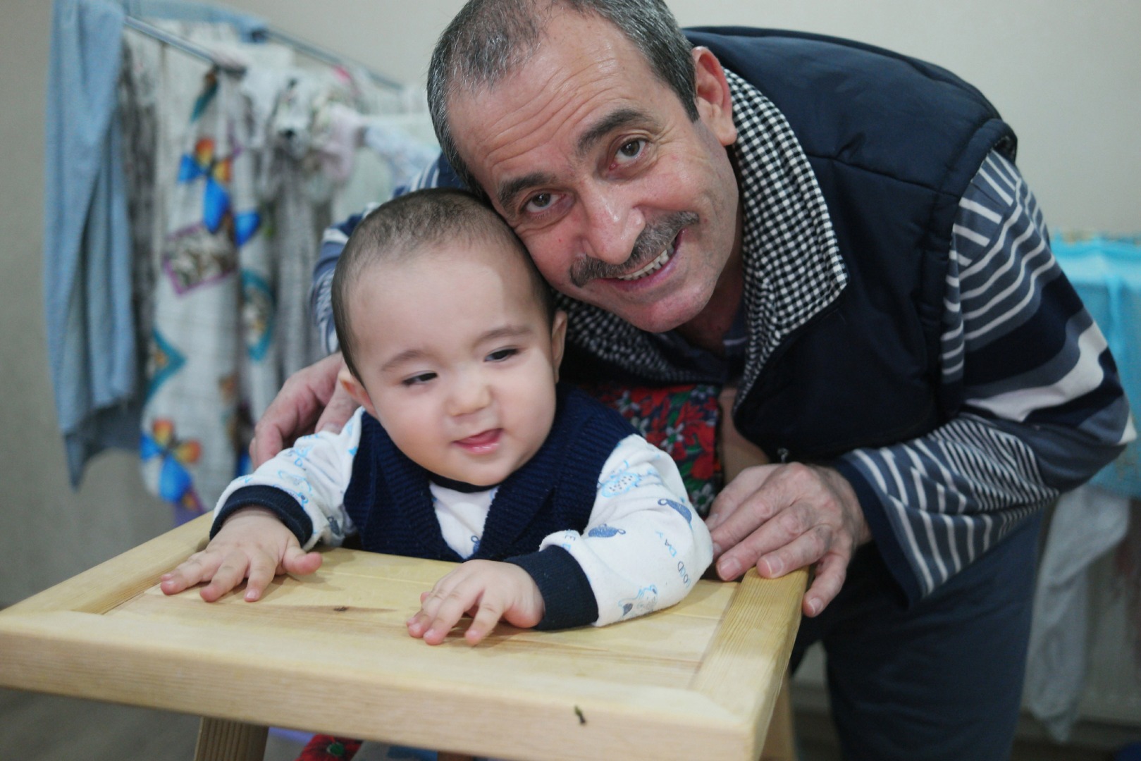 Babasını koronadan kaybeden hekim isyan etti: Maske takmak bu kadar mı zor? 8