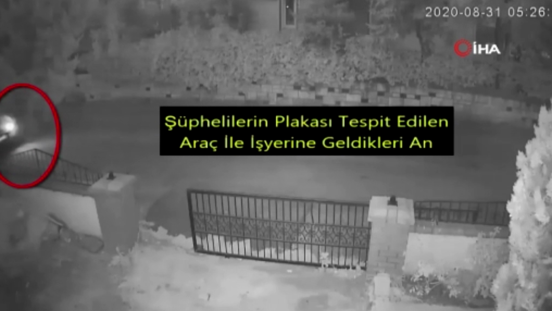 Hırsızlar çalışmayan aracı iterek kaçmaya çalıştı 1