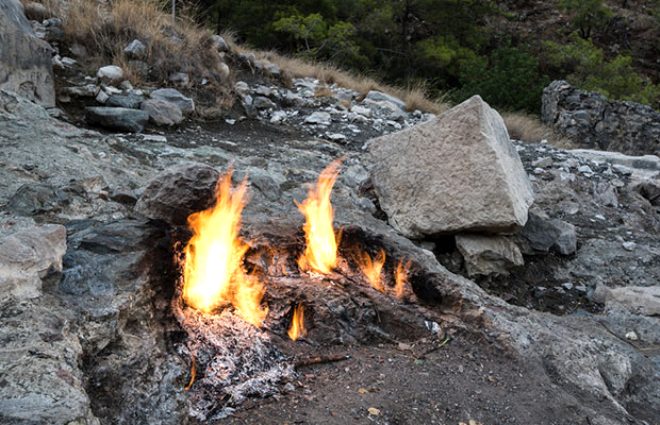 Antalya'da 2 bin 500 yıldır sönmeyen ateş: Chimaera 2