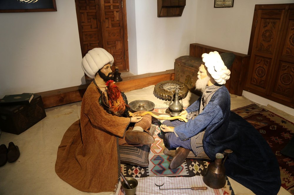 Edirne'deki II. Bayezid Külliyesi Sağlık Müzesi'ne ziyaretçi akını 6