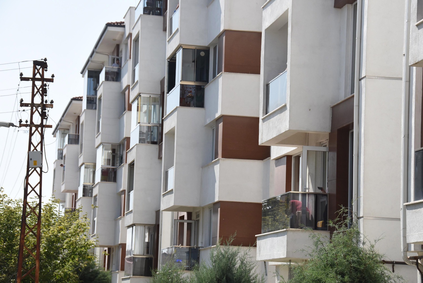 Apartman görevlisi koronavirüse yakalanınca 500 kişi karantinaya alındı 3