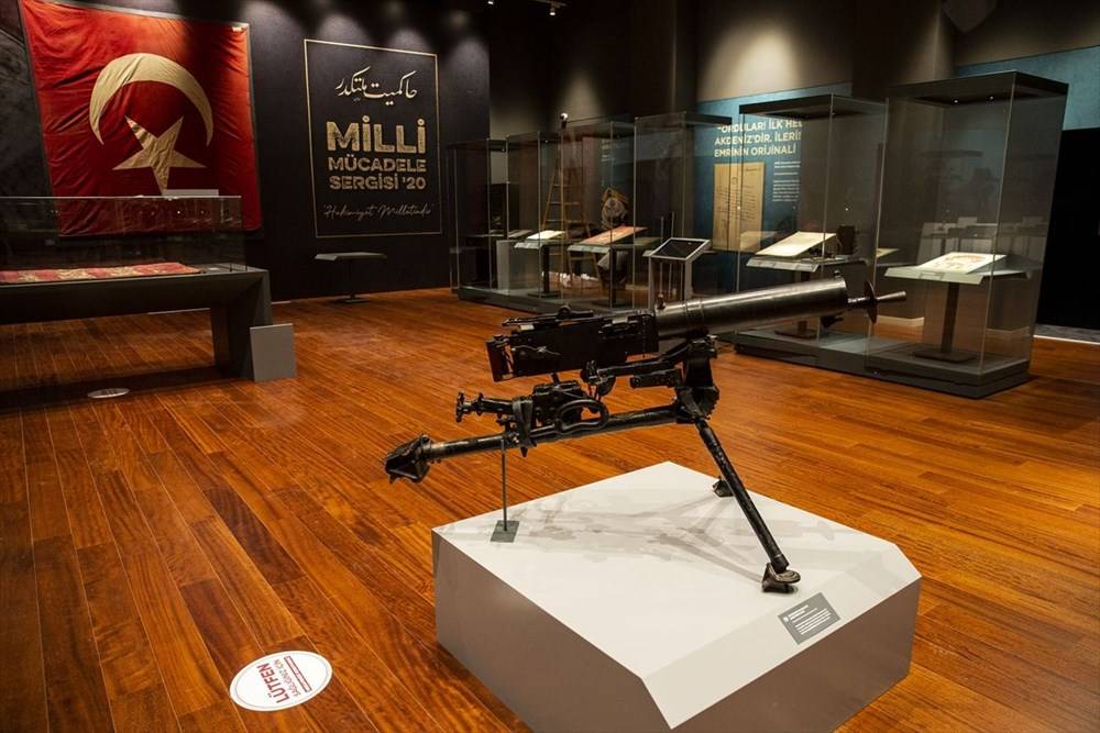 İstiklal Harbi'nin tanıkları halka açıldı: Cumhuriyet'in 97. yılına özel Milli Mücadele Sergisi 13