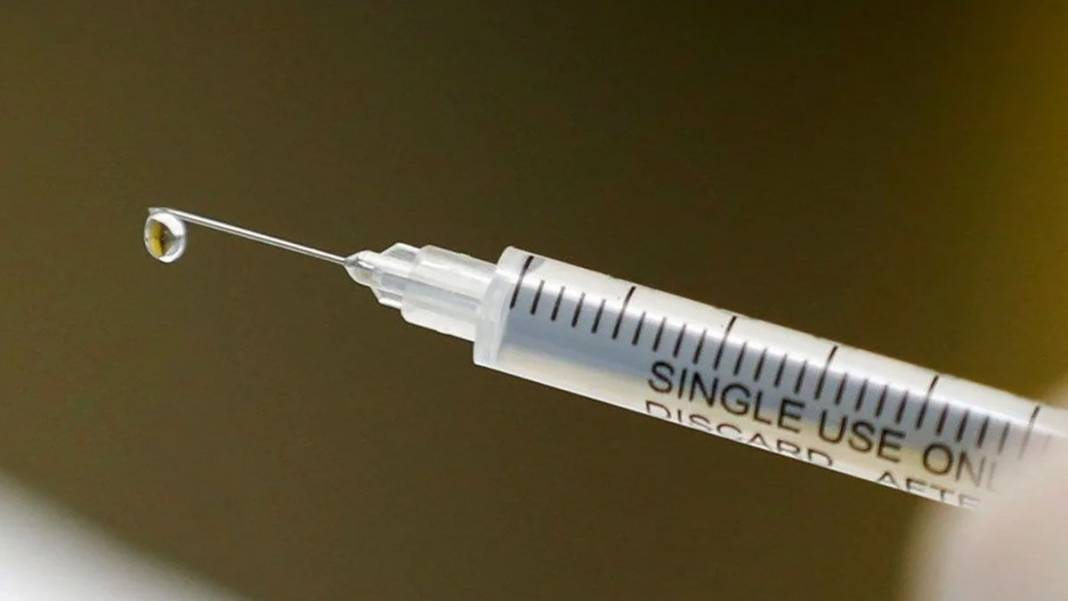 Koronavirüse yakalanmak için gönüllü oldular! 38 bin kişi başvurdu 13