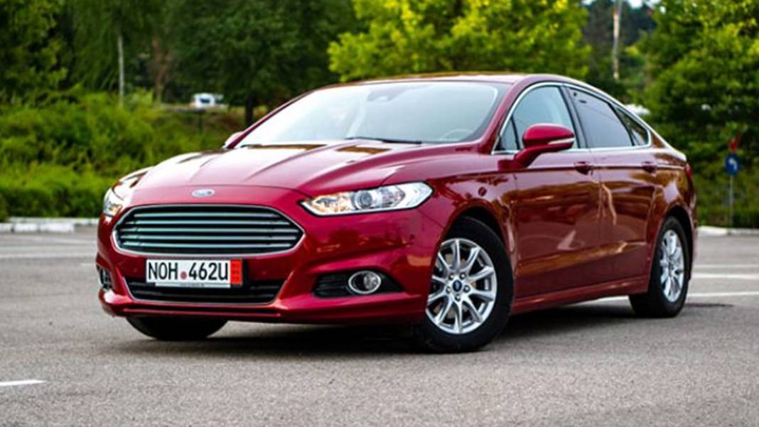 İşte zorlu testleri başarıyla geçen en güvenli 20 otomobil 15