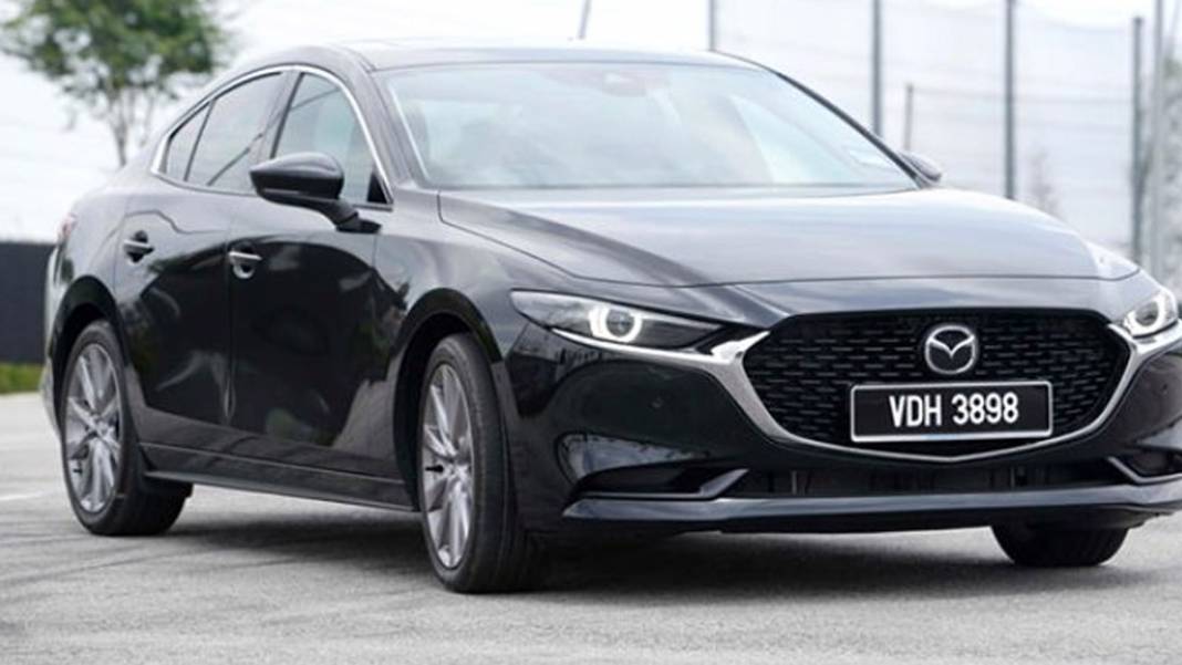 İşte zorlu testleri başarıyla geçen en güvenli 20 otomobil 17