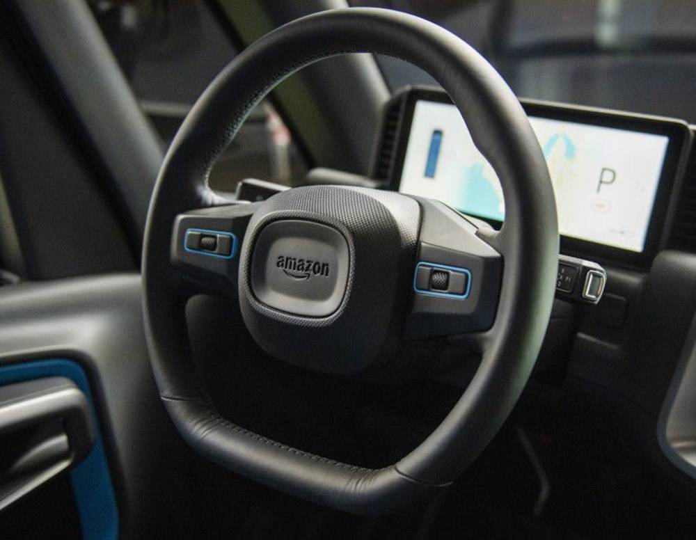 Amazon'dan bir yenilik daha: Elektrikli kargo araçlarını tanıttı 2