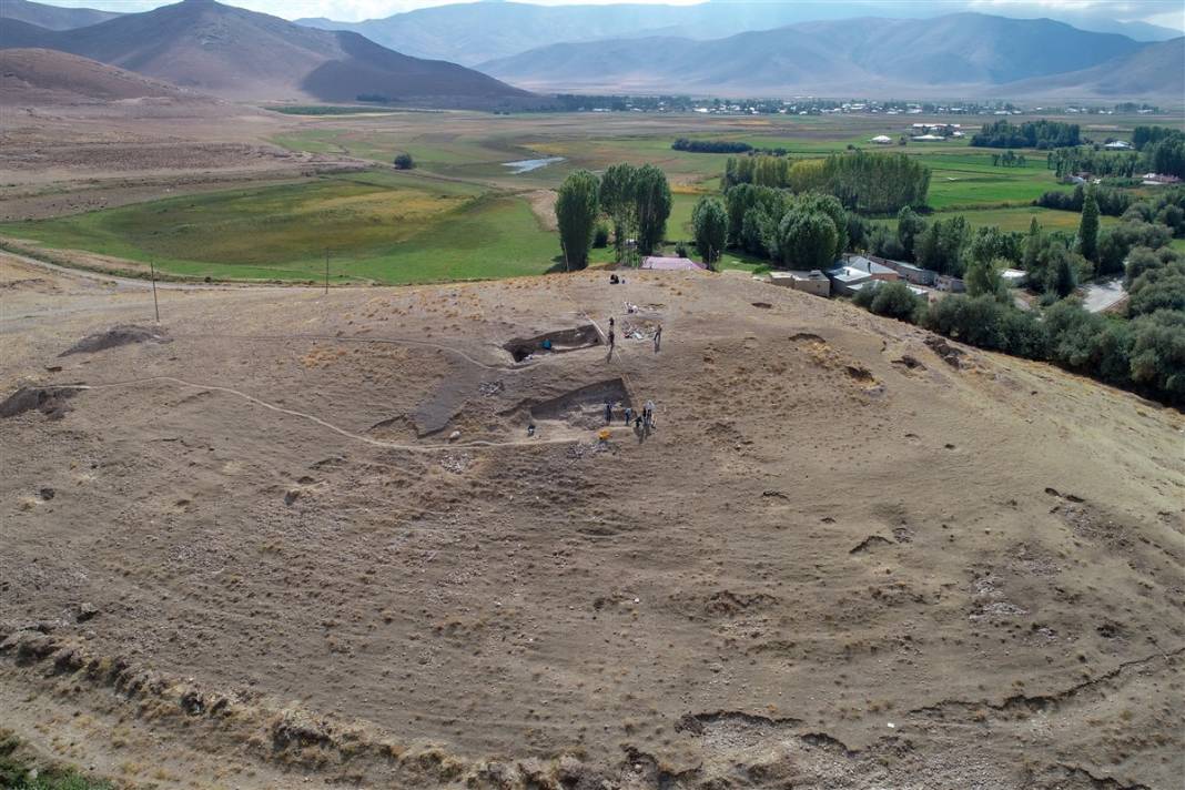 Tarihe ışık tutacak! 5 bin yıl öncesine ait yaşam izleri bulundu 5