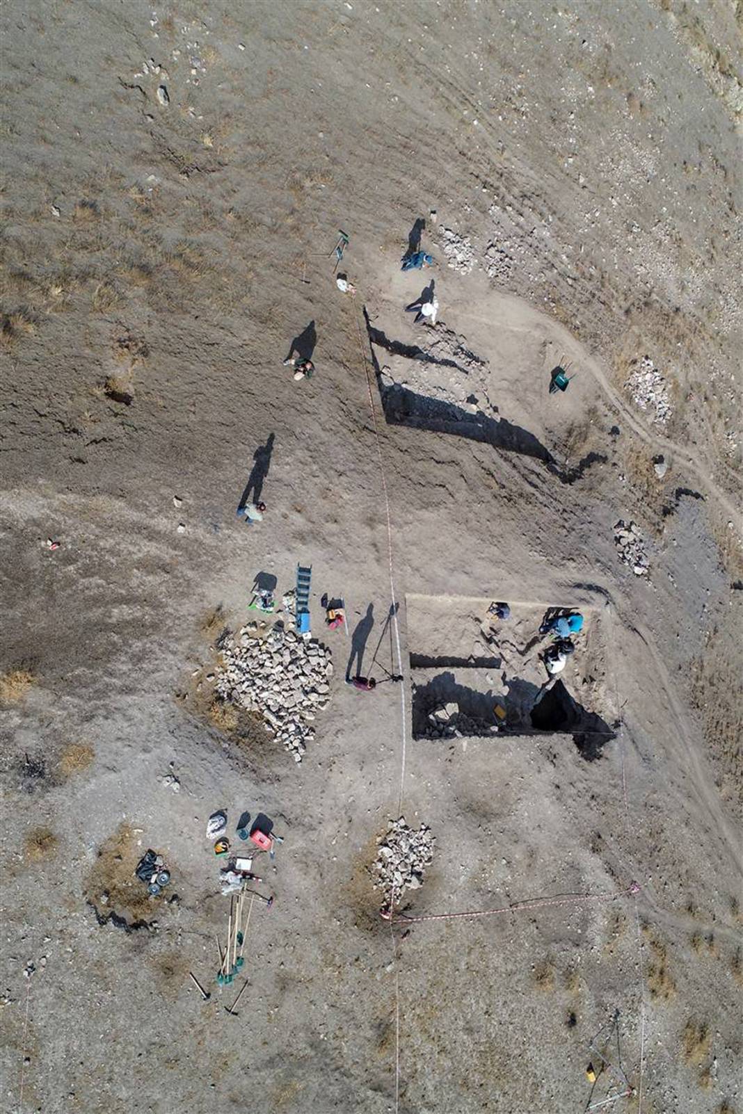 Tarihe ışık tutacak! 5 bin yıl öncesine ait yaşam izleri bulundu 16