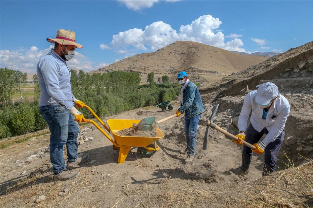 Tarihe ışık tutacak! 5 bin yıl öncesine ait yaşam izleri bulundu 15