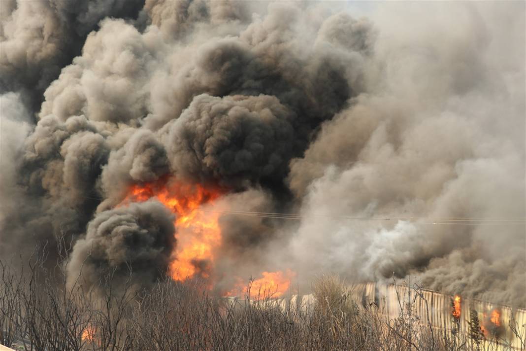 Son dakika! Hatay'da orman yangını! Alevler kente sıçradı 41
