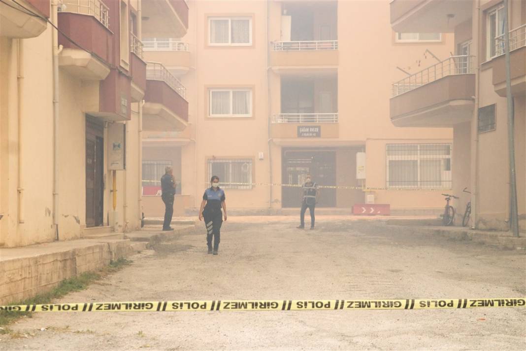 Son dakika! Hatay'da orman yangını! Alevler kente sıçradı 44