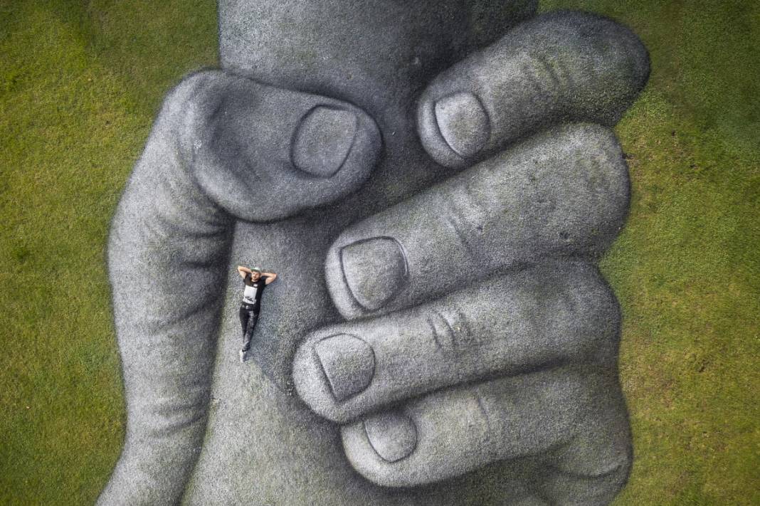 'Dünyanın en büyük insan zinciri' İstanbul'dan geçti... Kutuplaşan dünyaya inat! 3