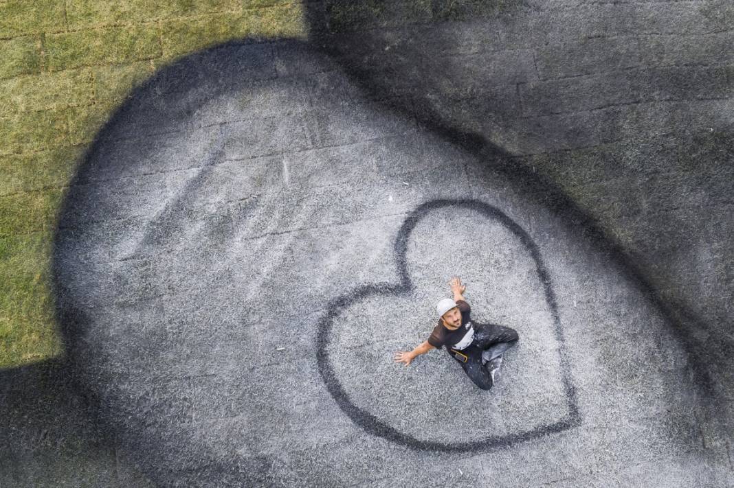 'Dünyanın en büyük insan zinciri' İstanbul'dan geçti... Kutuplaşan dünyaya inat! 9