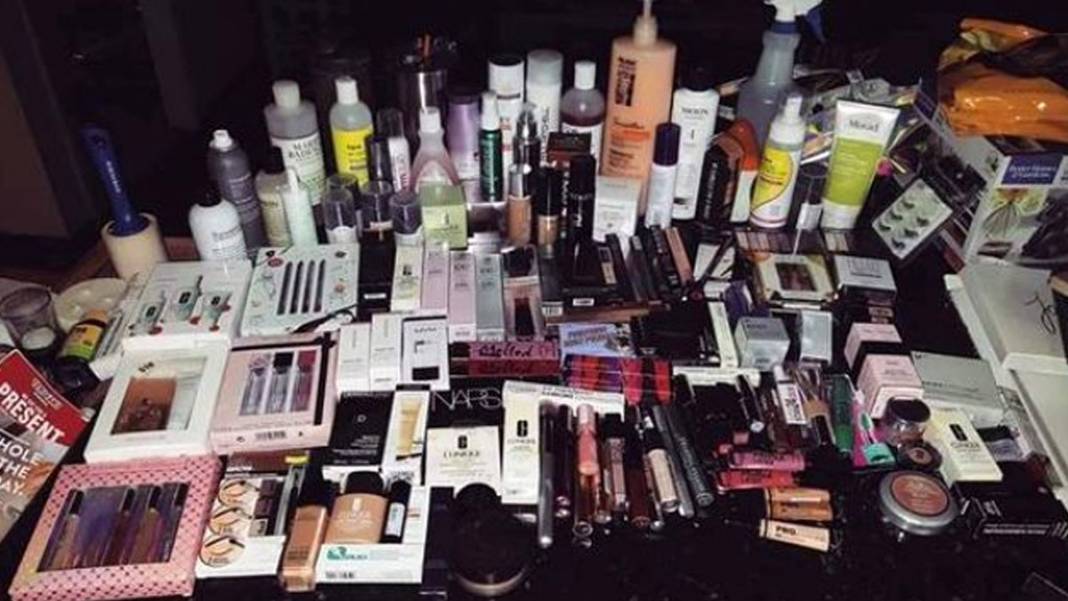 ABD'li kadın çöpten topladığı malzemelerle ayda 20 bin TL kazanıyor 4