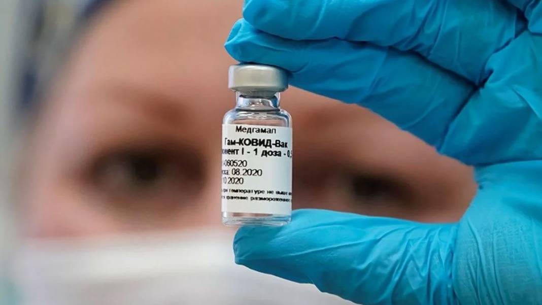 Koronavirüse yakalanmak için gönüllü oldular! 38 bin kişi başvurdu 4