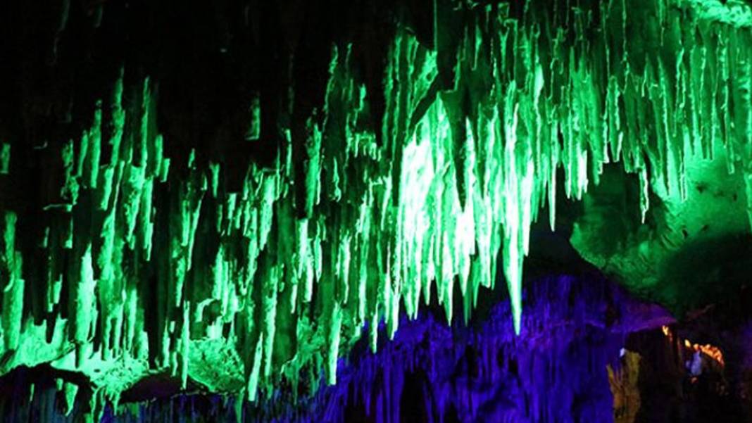 Bu mağaraya gelenlerin tek bir ortak özelliği var! İşte karşınızda 'Keloğlan Mağarası' 7