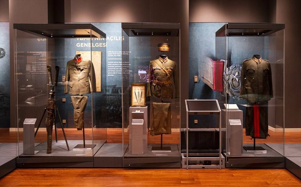 İstiklal Harbi'nin tanıkları halka açıldı: Cumhuriyet'in 97. yılına özel Milli Mücadele Sergisi 9