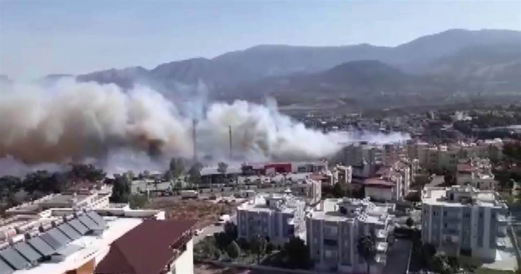 Son dakika! Hatay'da orman yangını! Alevler kente sıçradı 5