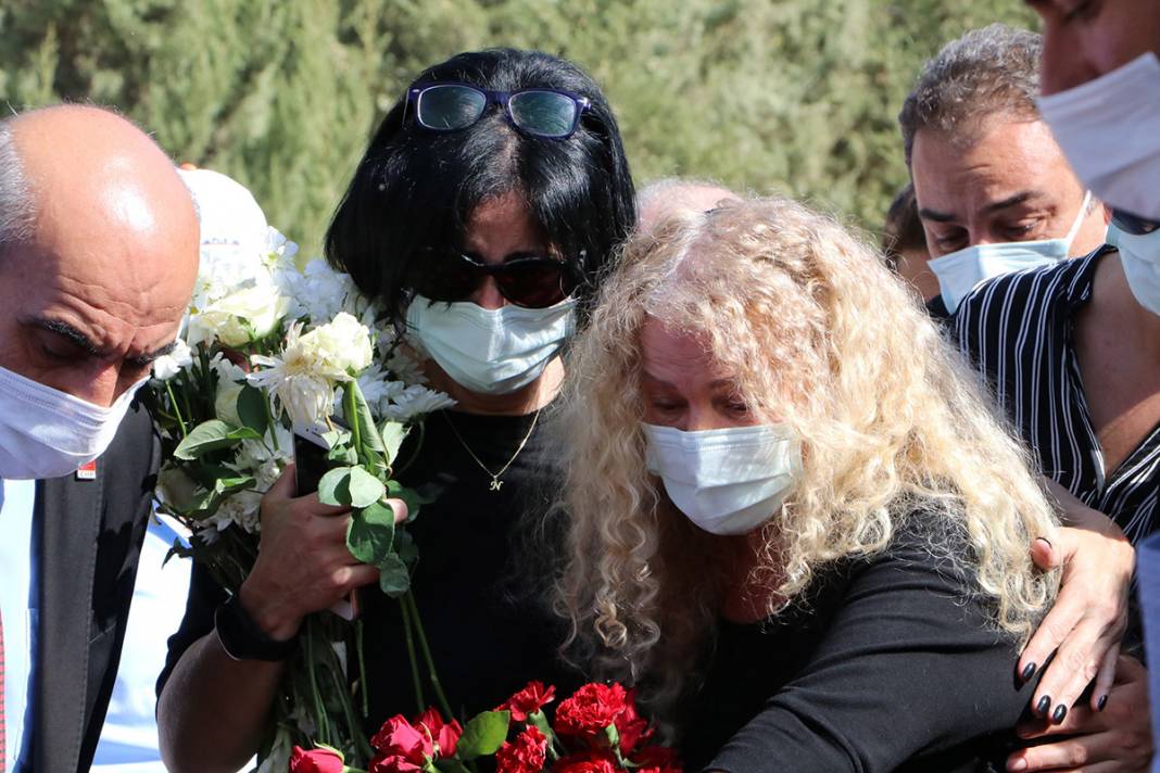 Gazeteci Bekir Coşkun'a son görev 10