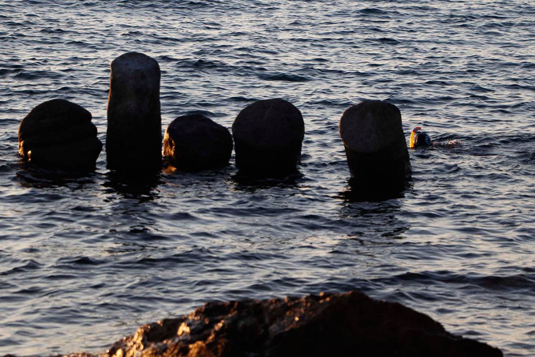 2 bin yıldır denizdeler! Görenleri büyülüyor 15