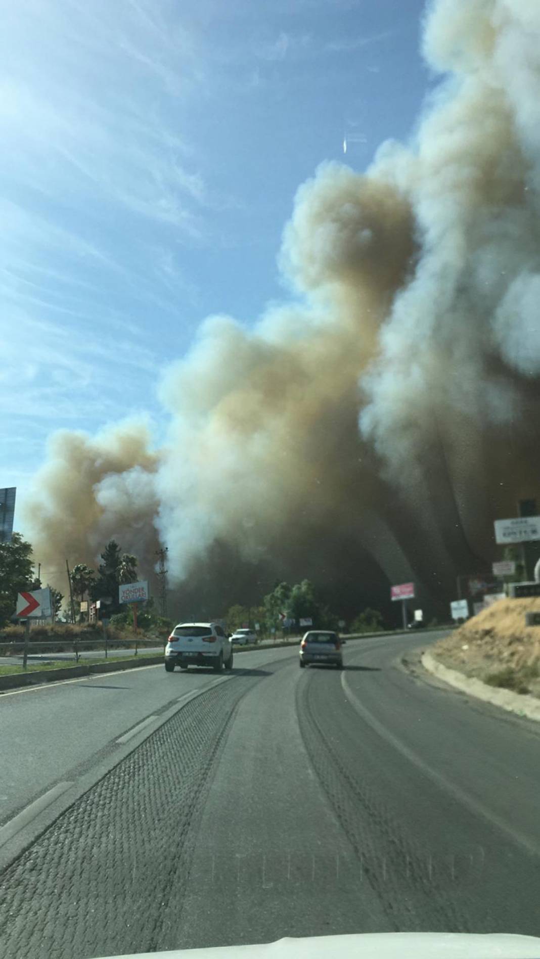 Son dakika! Hatay'da orman yangını! Alevler kente sıçradı 24