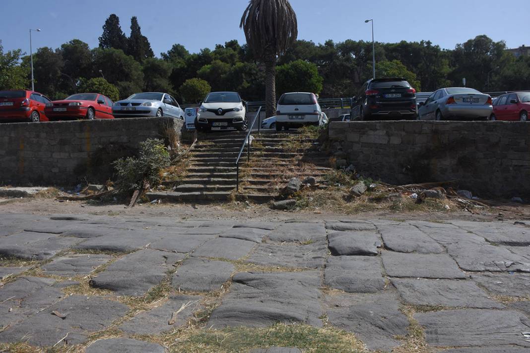 İki bin yıllık tarihi İpek Yolu oldu sana pazar yeri! 3