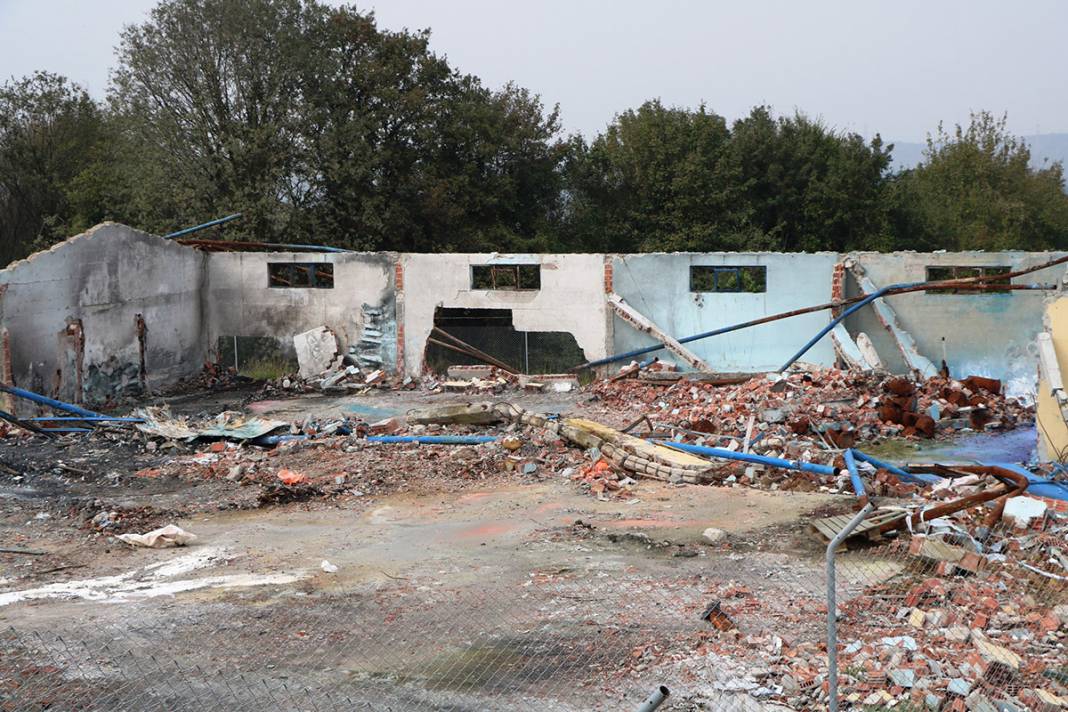 7 kişiye mezar olmuştu! Geriye enkaz yığını kaldı 6