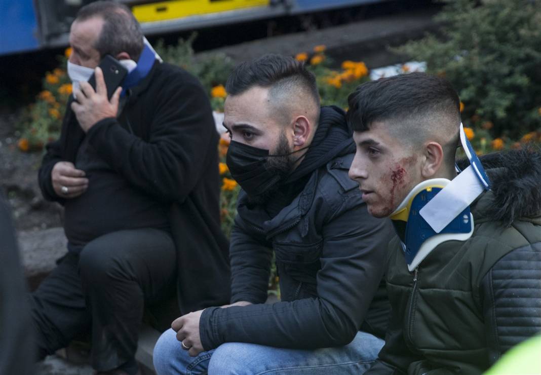 Ankara'da can pazarı! İki otobüs çarpıştı 4