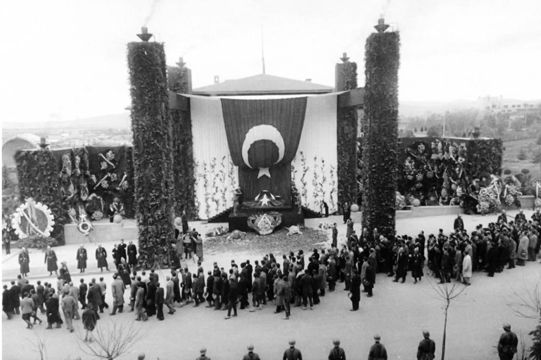 Atatürk'ün cenaze fotoğrafları arşivden çıktı, bazıları ilk kez yayınlandı 16